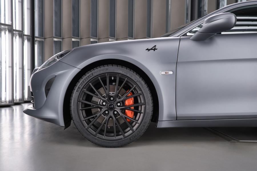 Детали экстерьера Alpine A110S 2019 года  (WW) (фото 18 из 93)